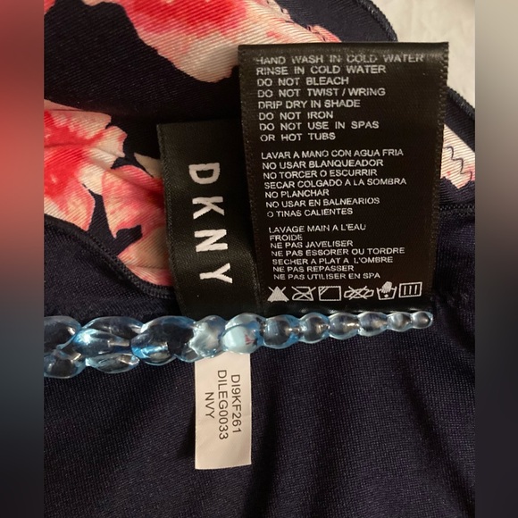 DKNY floral Print Pink Red White navy Scallop-Edge with mesh Tankini Top M EUC - Picture 10 of 16